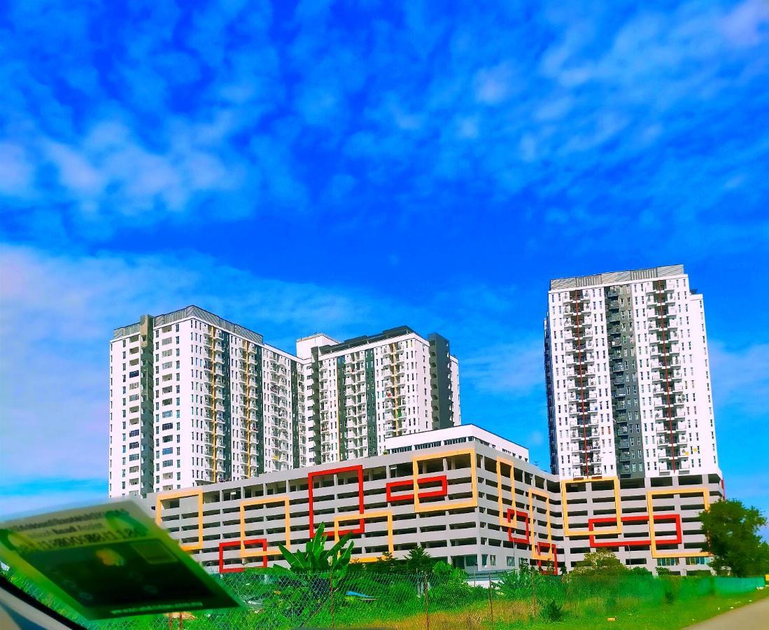 Homestay Semenyih 3 Bedroom Apartment By Kasyaf Εξωτερικό φωτογραφία