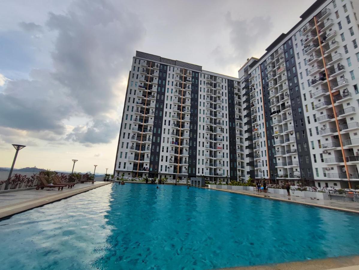 Homestay Semenyih 3 Bedroom Apartment By Kasyaf Εξωτερικό φωτογραφία