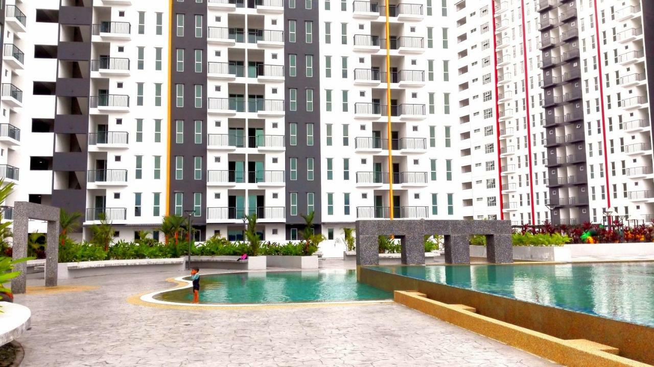 Homestay Semenyih 3 Bedroom Apartment By Kasyaf Εξωτερικό φωτογραφία